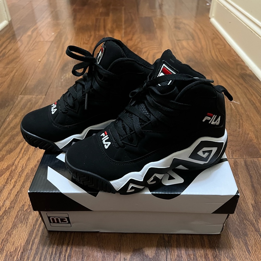 Fila MB b&w